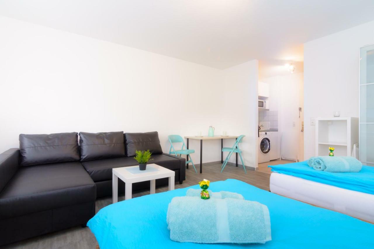 Private Close To Subway Apartment Nuremberg
